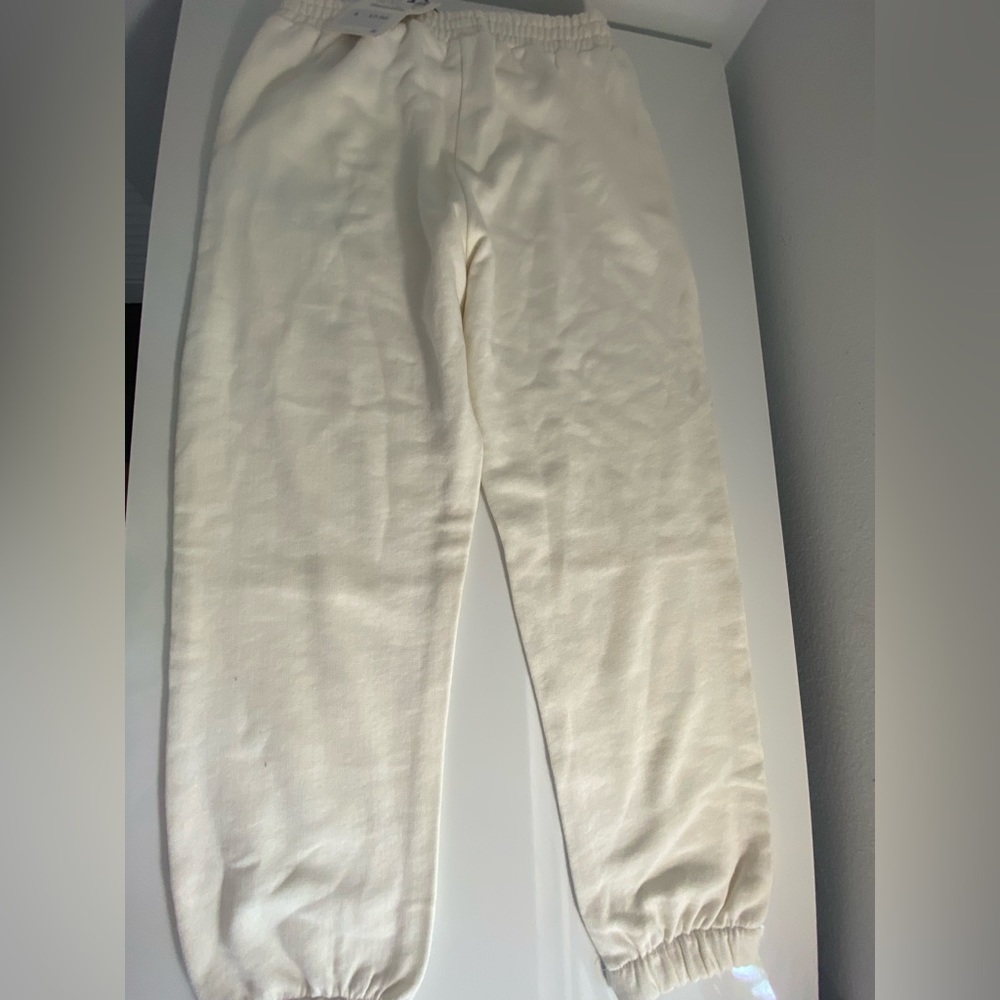 white sweat pants